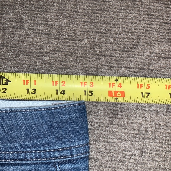 Democracy Jeans - Picture 5 of 7